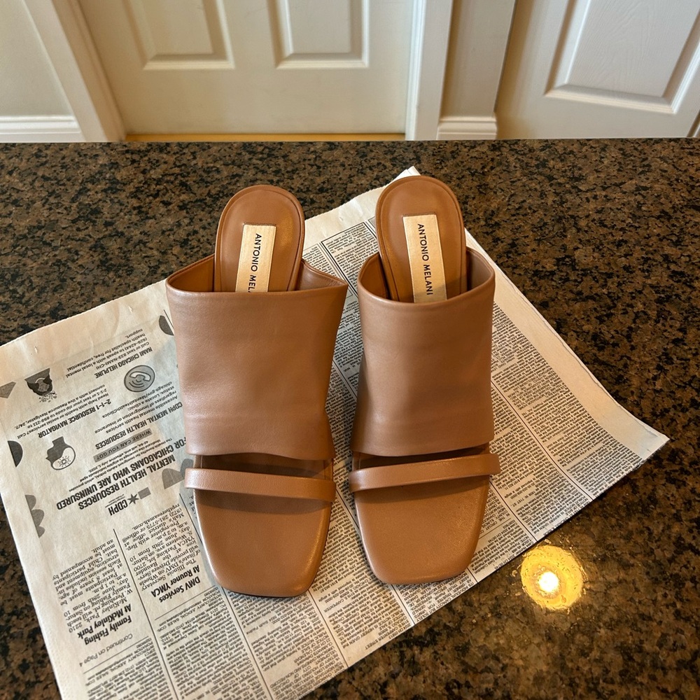 Antonio Melani Bynx Tan Leather Women's dress sandals - Picture 2 of 7